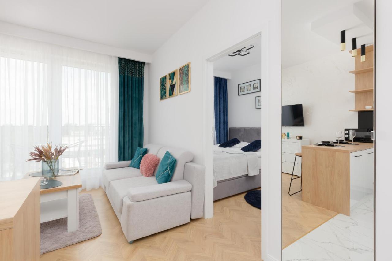 Warsaw Kotsisa Apartments With Parking By Noclegi Renters ภายนอก รูปภาพ