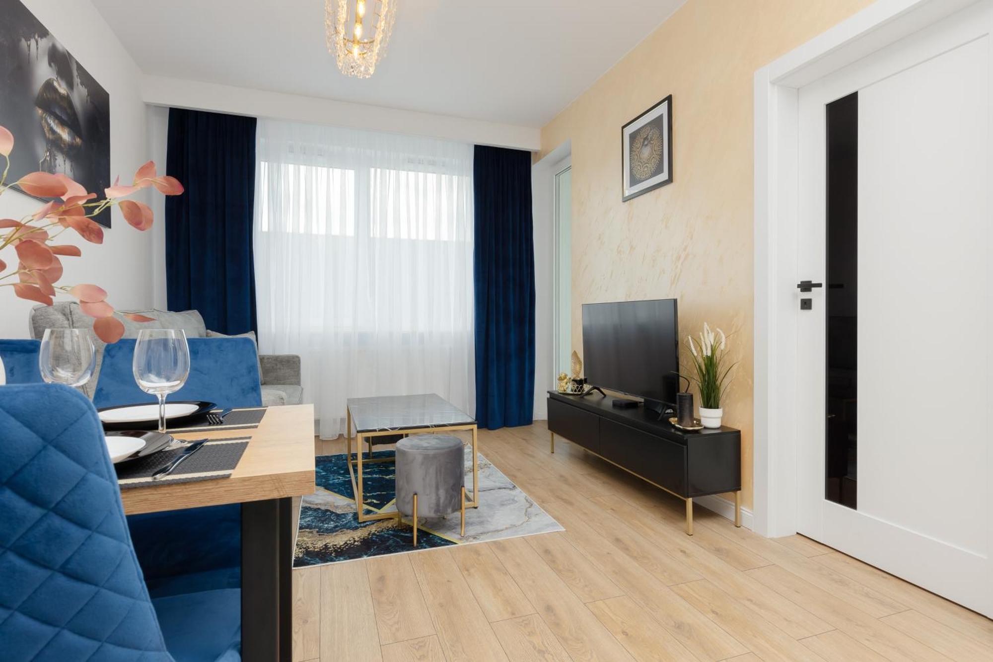 Warsaw Kotsisa Apartments With Parking By Noclegi Renters ภายนอก รูปภาพ
